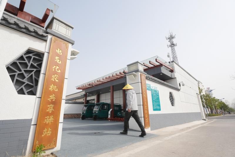 學習貫徹全國兩會精神｜創(chuàng)新“人工智能+電力”多場景應用